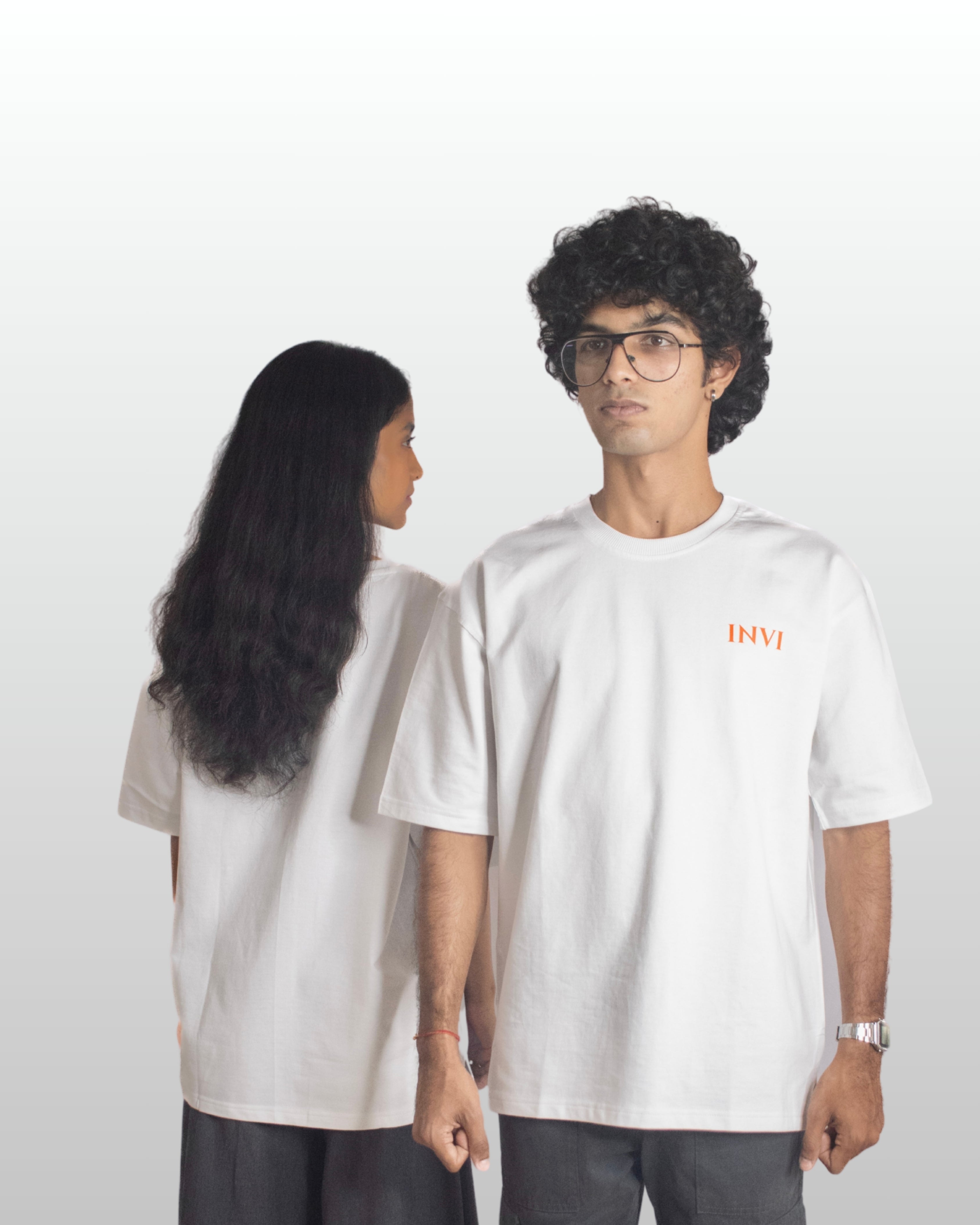 CORE WHITE TEE
