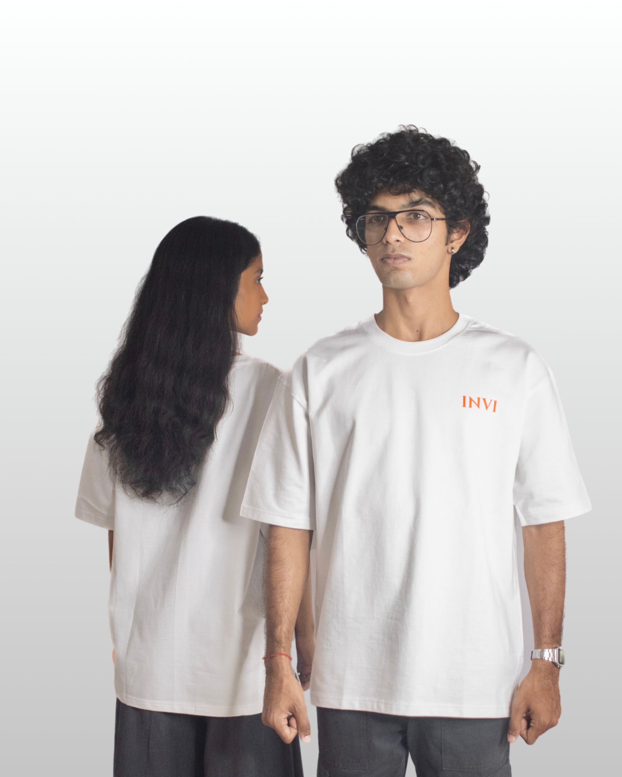 CORE WHITE BAGGY TEE