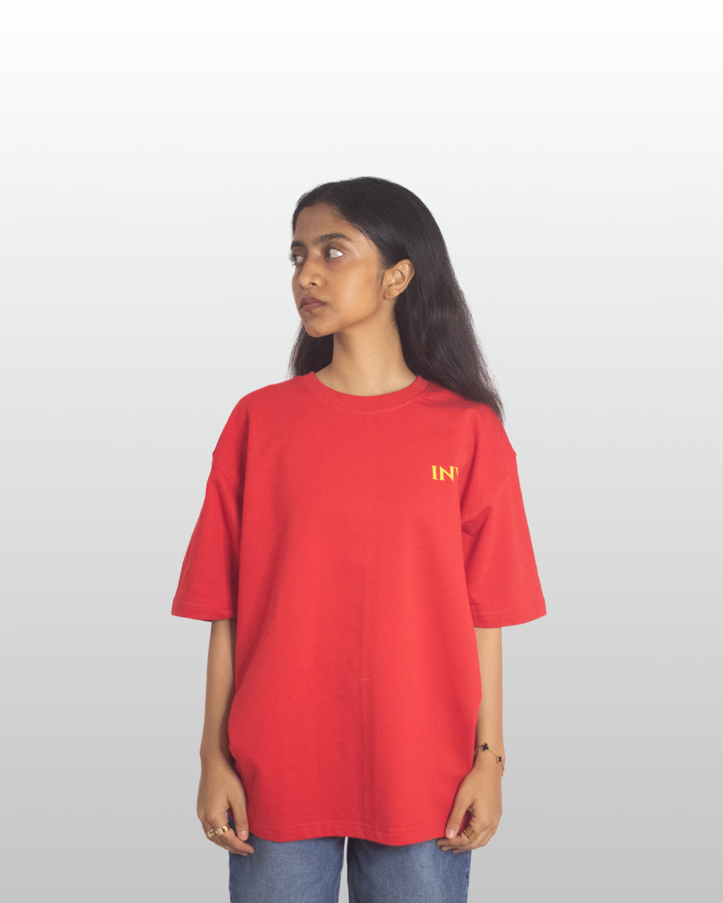 CORE RED BAGGY TEE