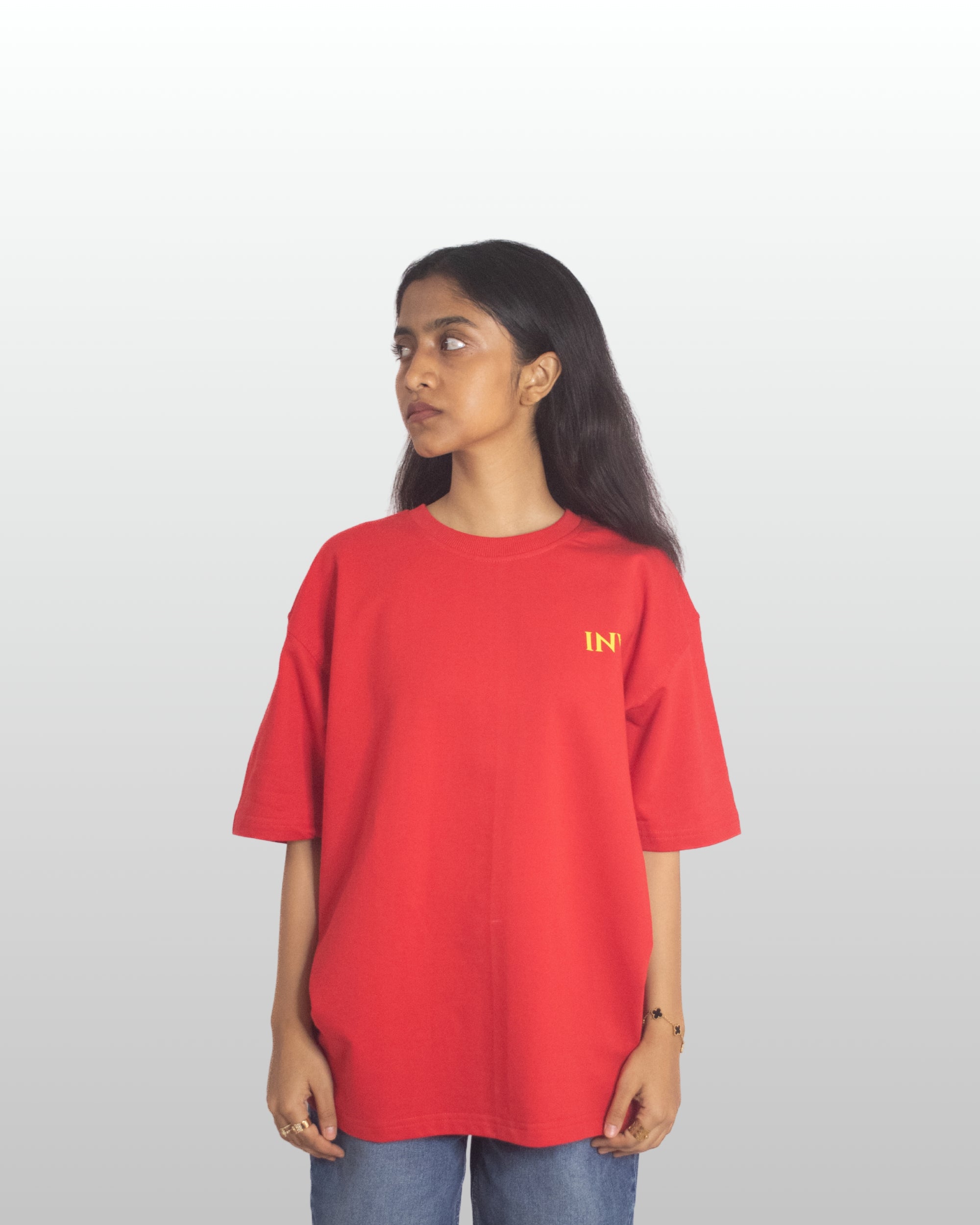 CORE RED BAGGY TEE