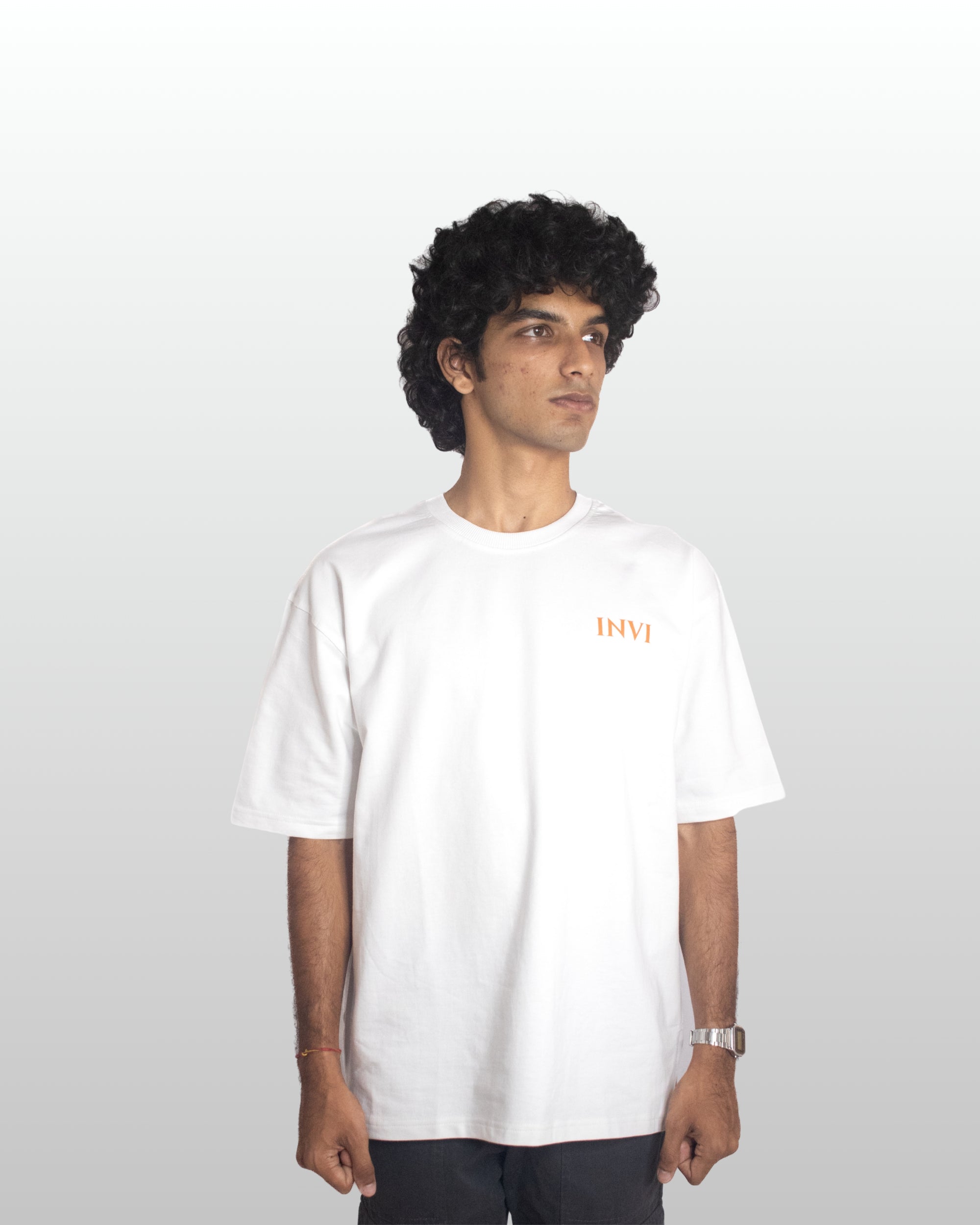 CORE WHITE BAGGY TEE