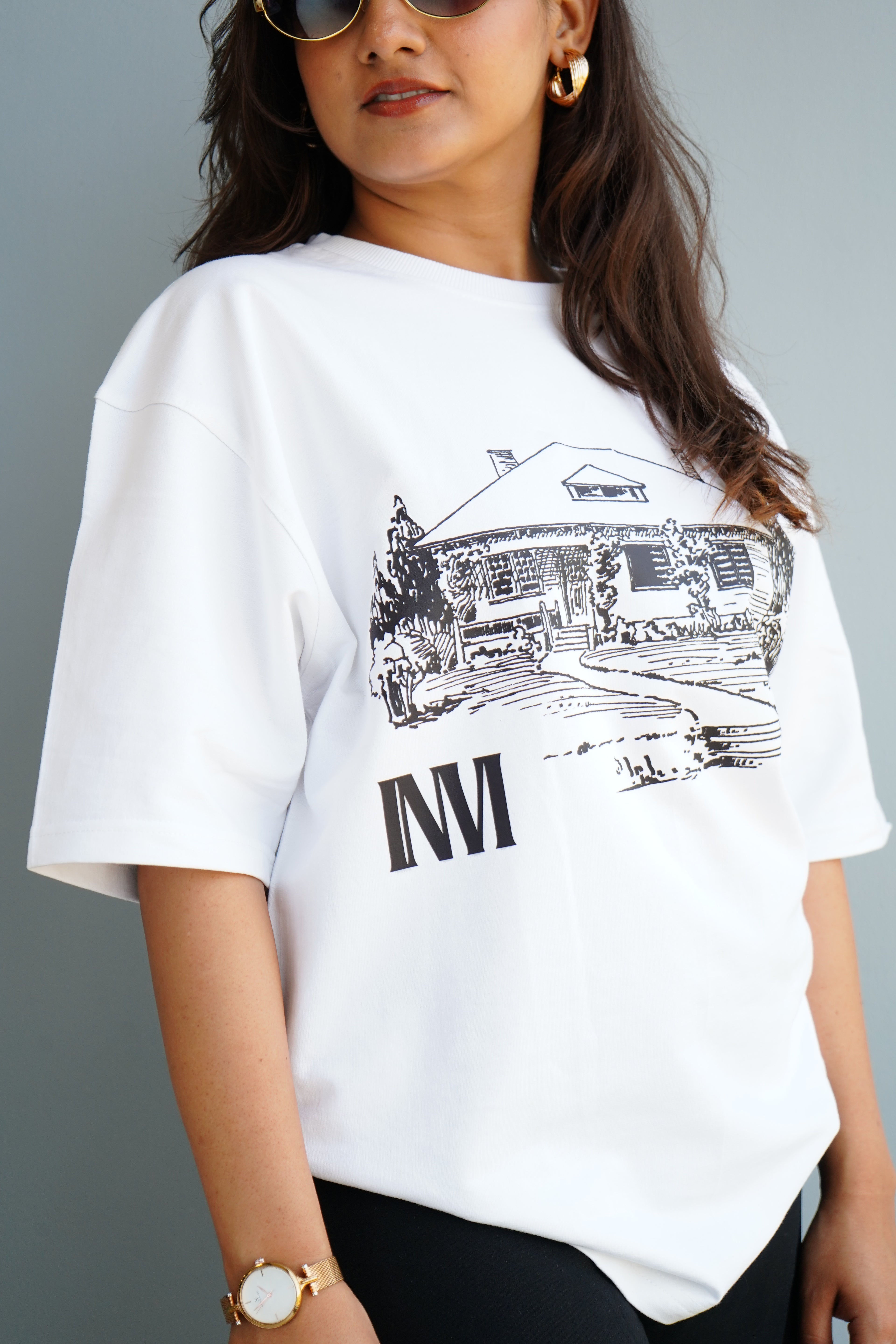HAVELI TEE